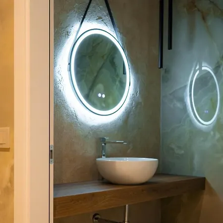 Tubhotel Szálloda
